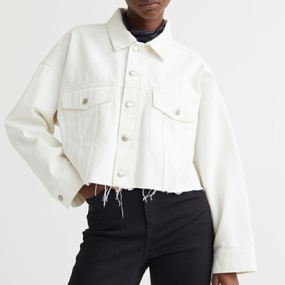 H&M BOXY DENIM JACKET IN XS WHITE